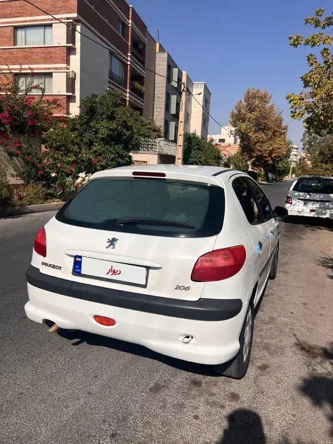 پژو 206 تیپ 2 - 1390