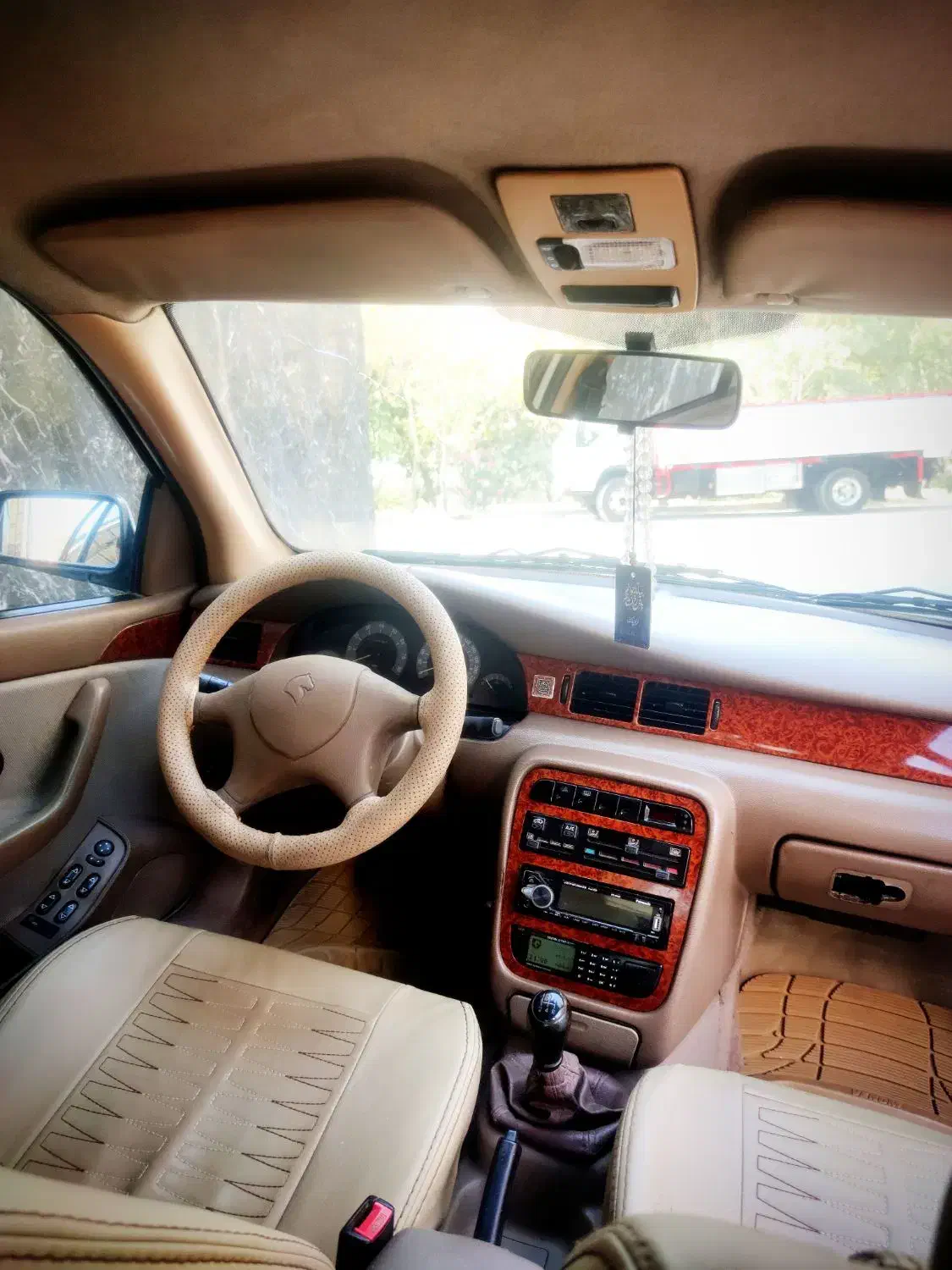سمند LX XU7 - 1385