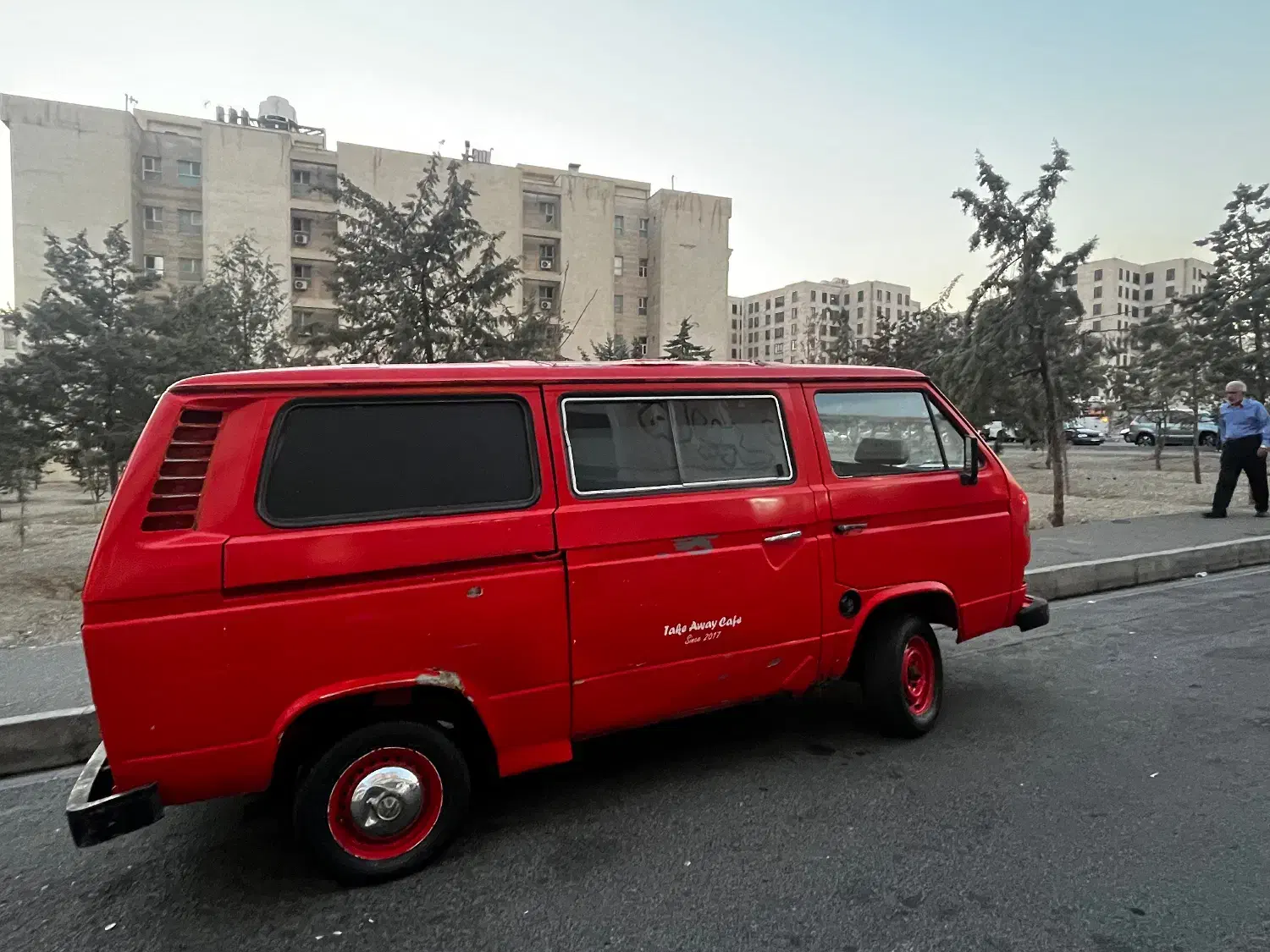 فولکس ون T3 - 1990