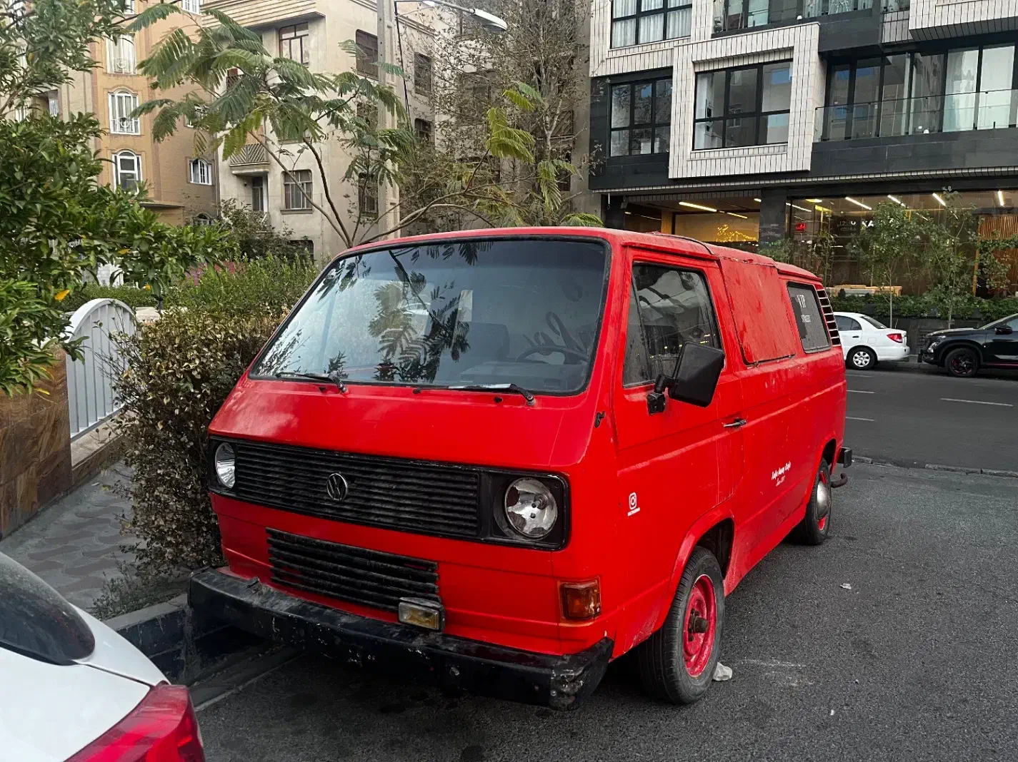 فولکس ون T3 - 1990