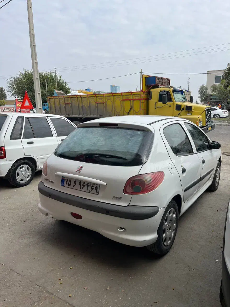 پژو 206 تیپ 2 - 1396