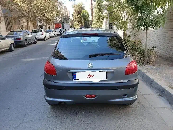 پژو 206 تیپ 5 - 1396