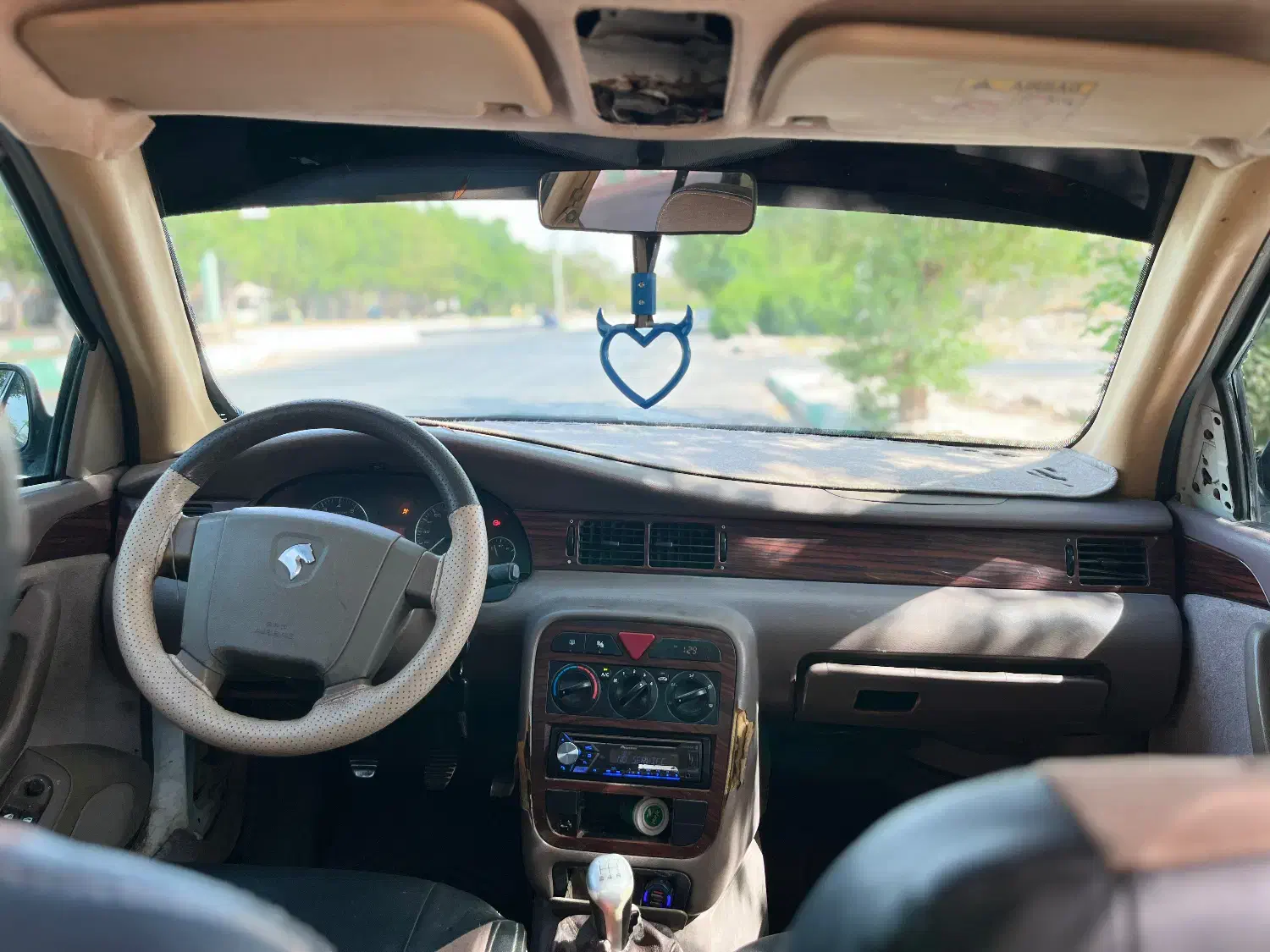 سمند LX XU7 - 1395