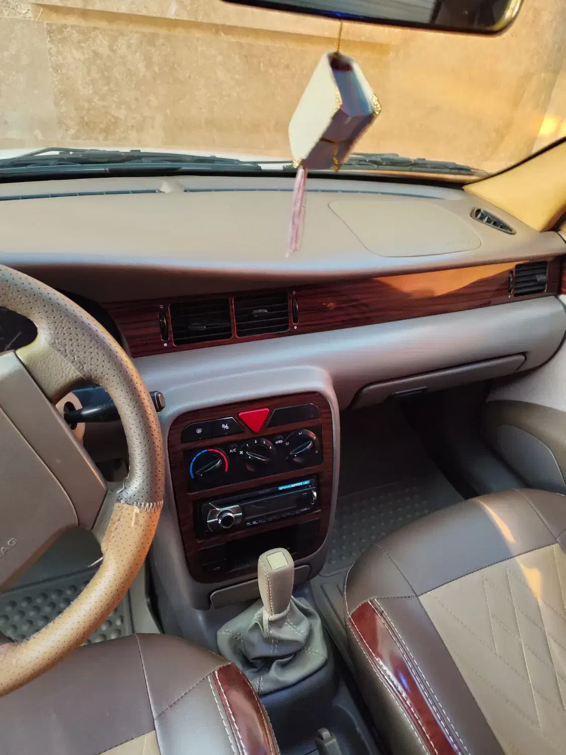 سمند LX XU7 - 1395