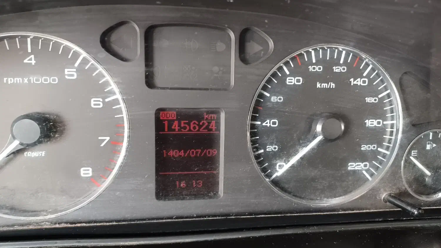 سمند LX XU7 - 1396