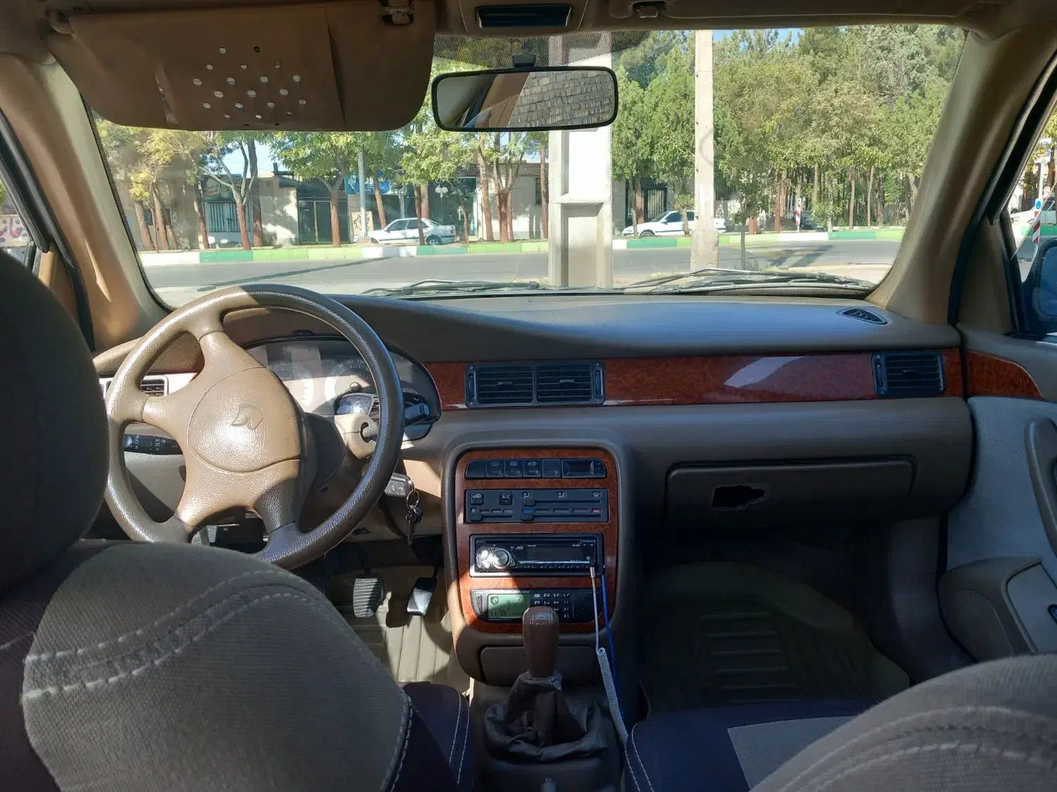 سمند LX XU7 - 1384