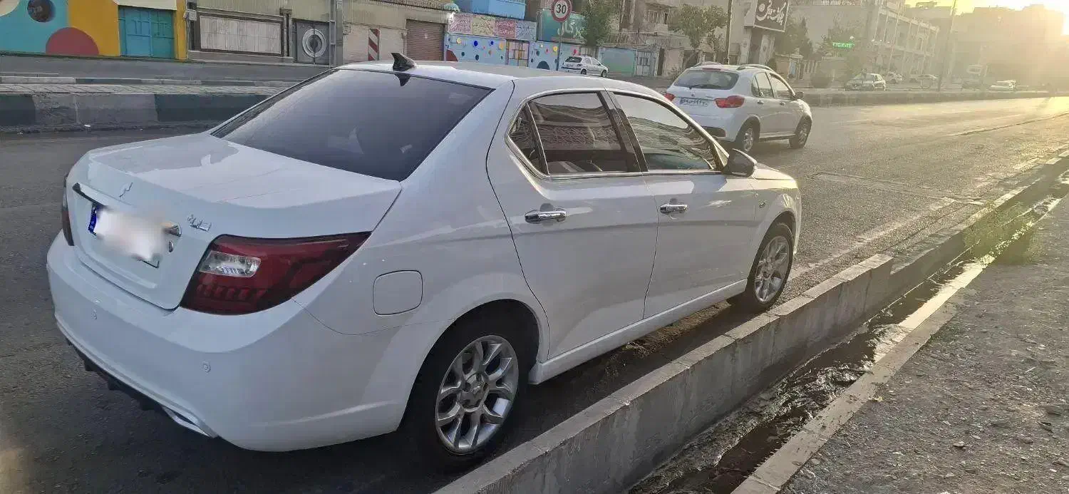 دنا پلاس توربو اتوماتیک - 1401