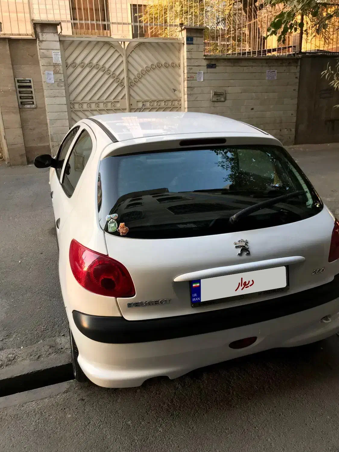 پژو 206 تیپ 2 - 1390