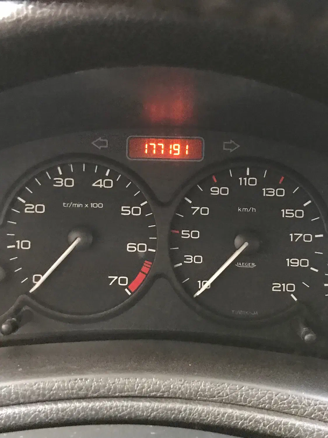 پژو 206 تیپ 2 - 1390