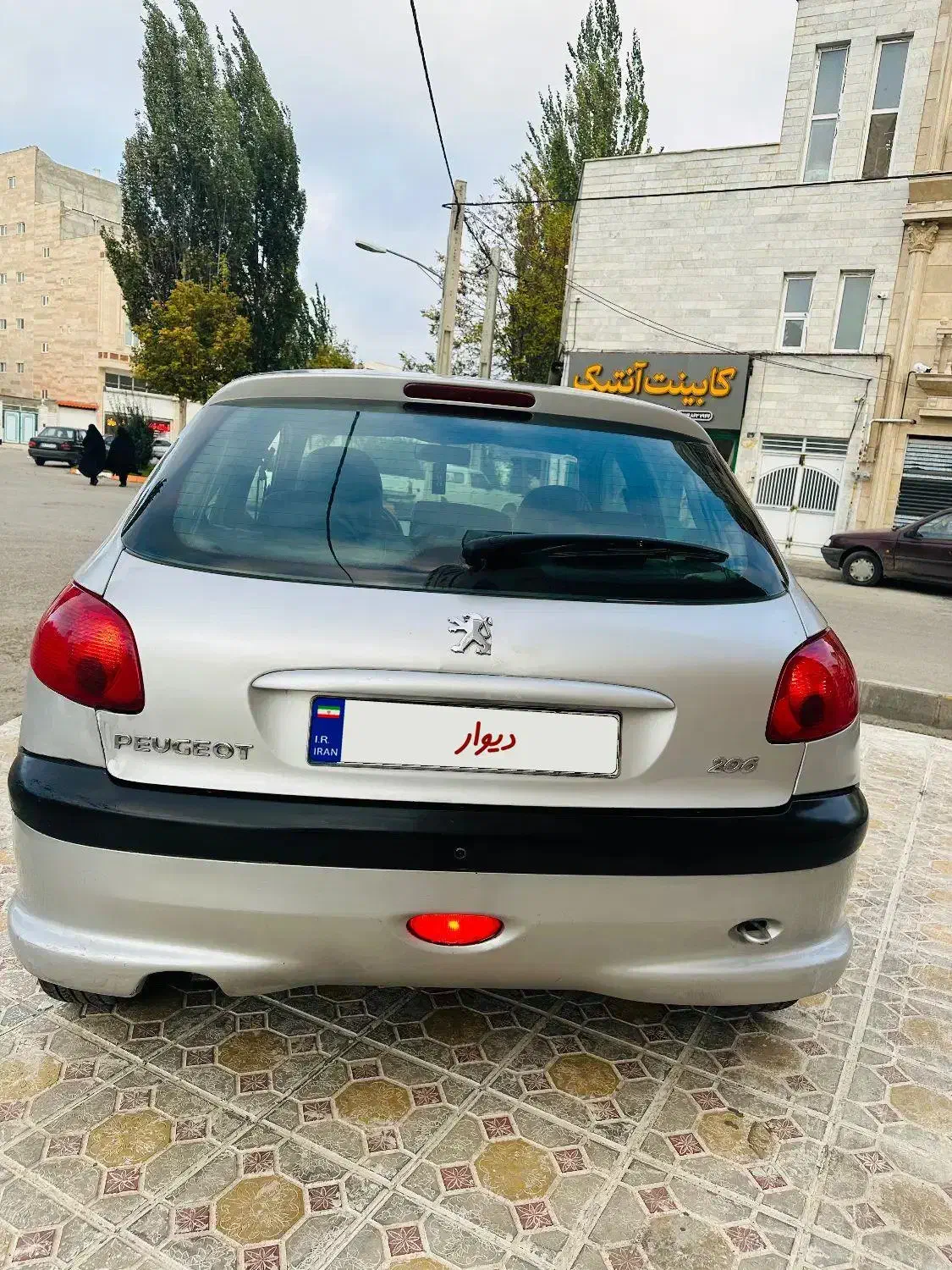پژو 206 تیپ 3 - 1383