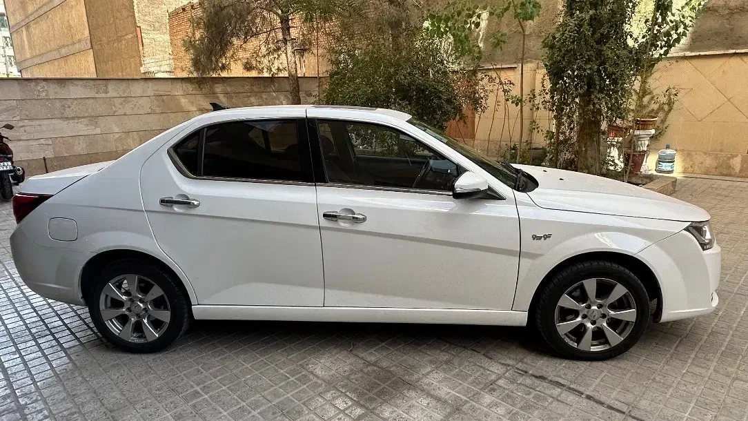 دنا پلاس توربو 6 دنده - 1401