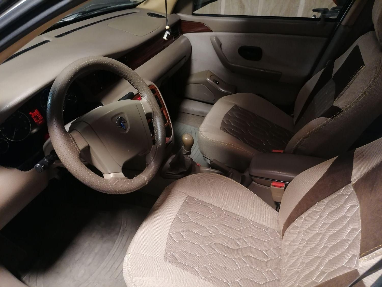 سمند LX XU7 - 1396