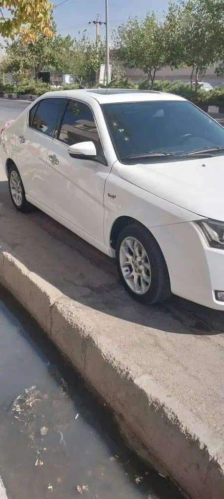 دنا پلاس توربو اتوماتیک - 1401