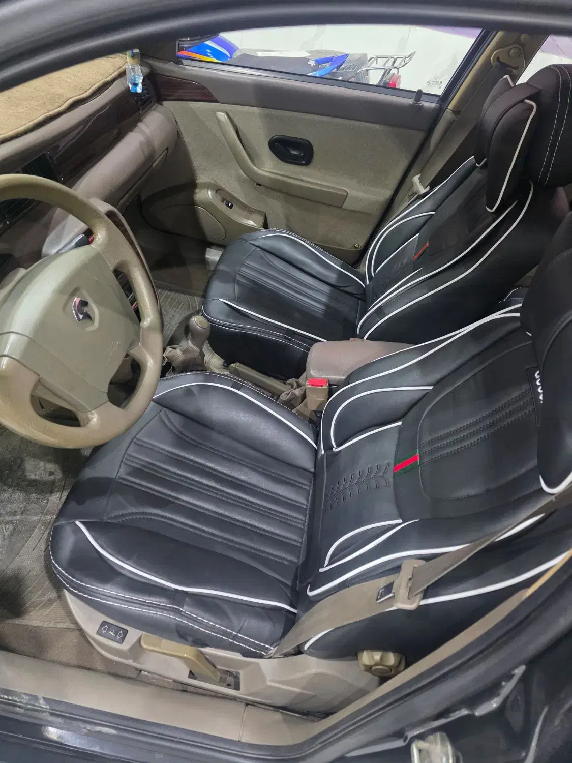 سمند LX XU7 - 1395