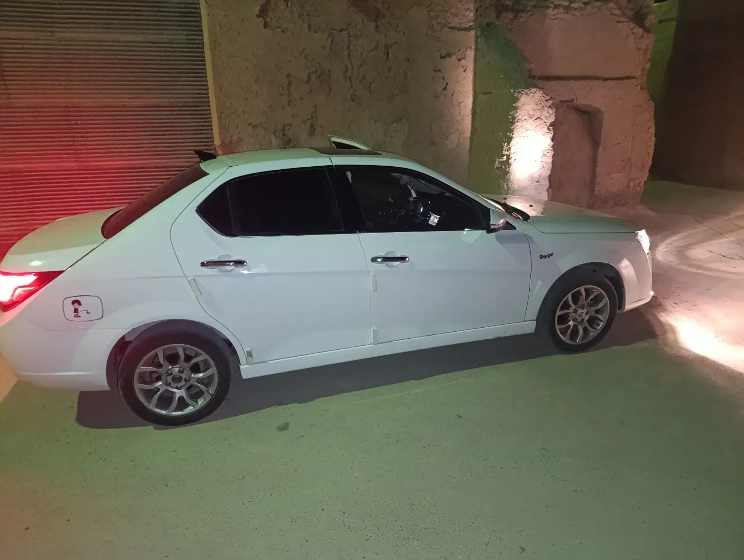 دنا پلاس توربو 6 دنده - 1401