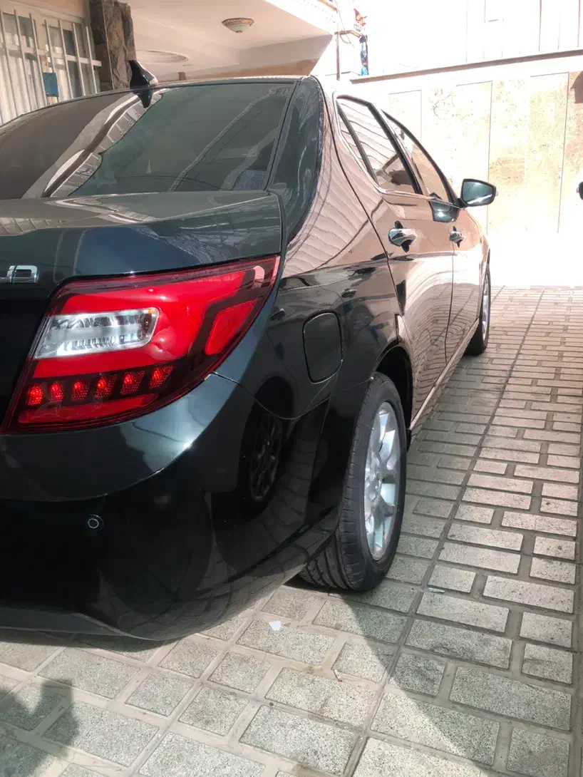 دنا پلاس توربو اتوماتیک آپشنال - 1404