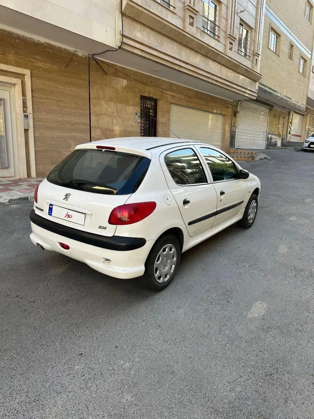 پژو 206 تیپ 2 - 1395