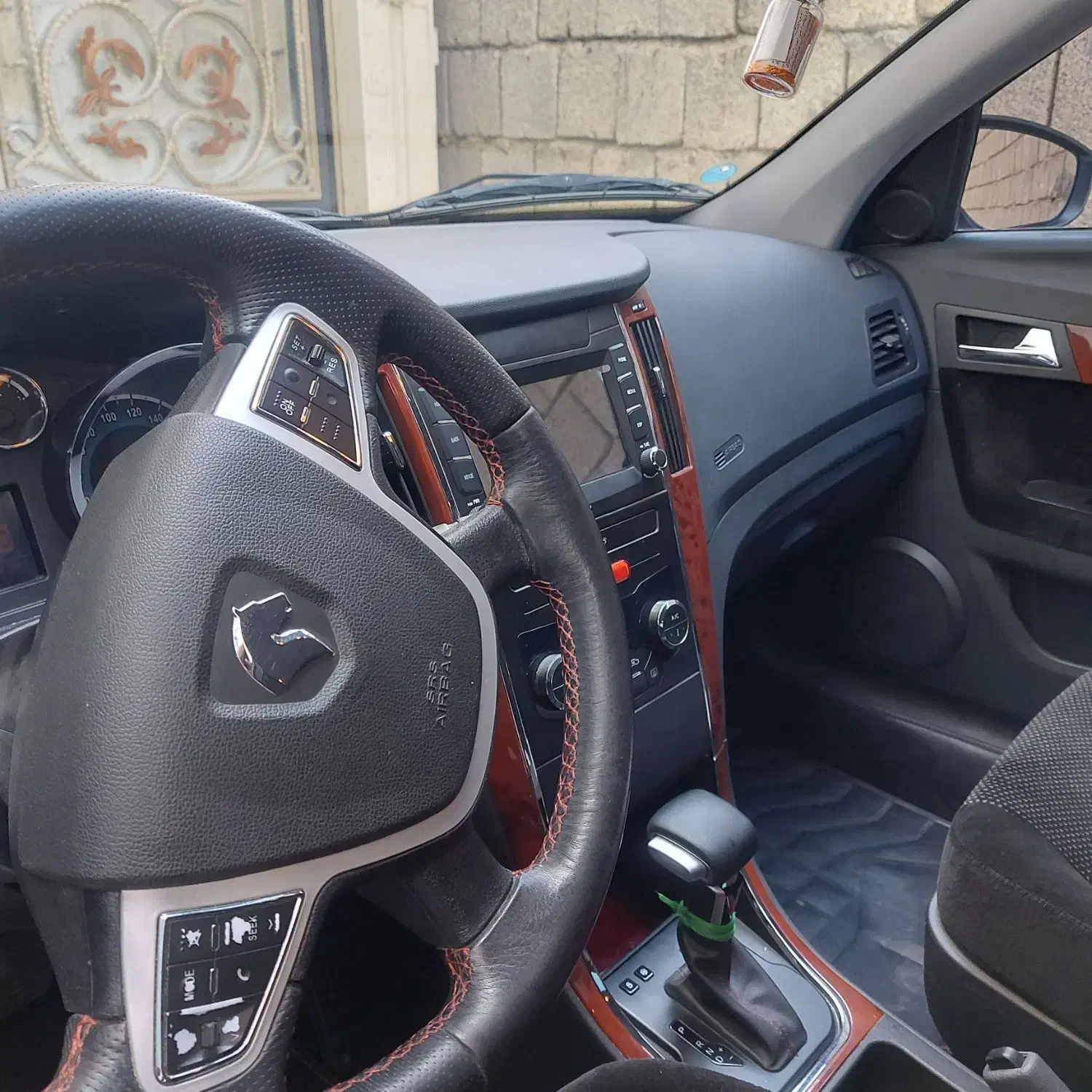 دنا پلاس توربو اتوماتیک - 1402