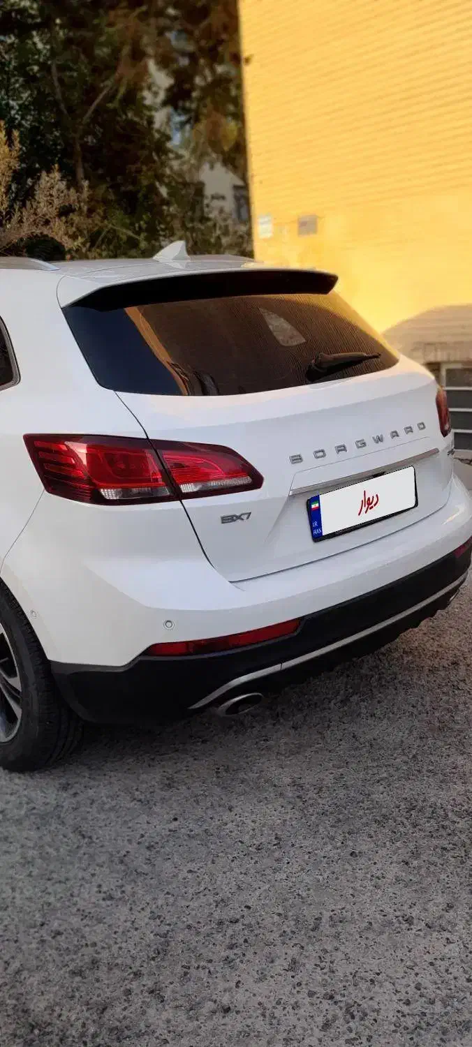 بورگوارد BX7 آلتیمیت - 2018