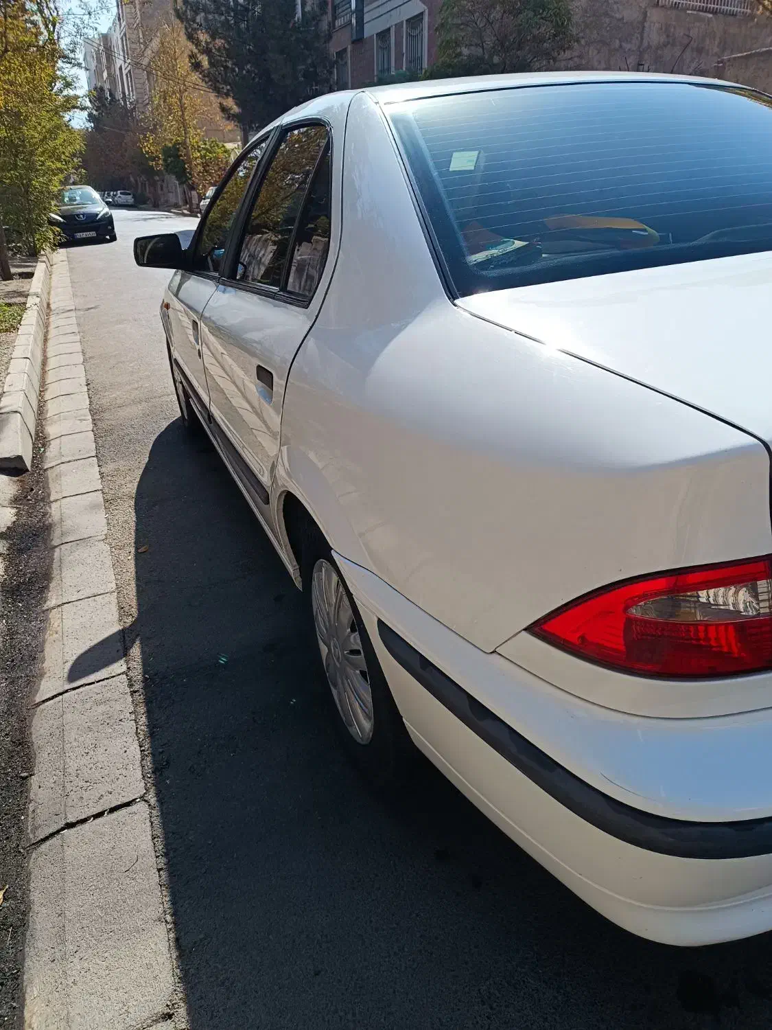 سمند LX XU7 - 1395