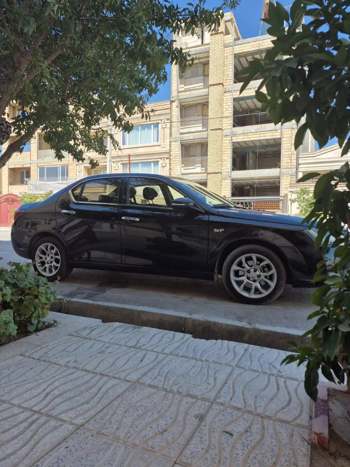 دنا پلاس توربو 6 دنده - 1401