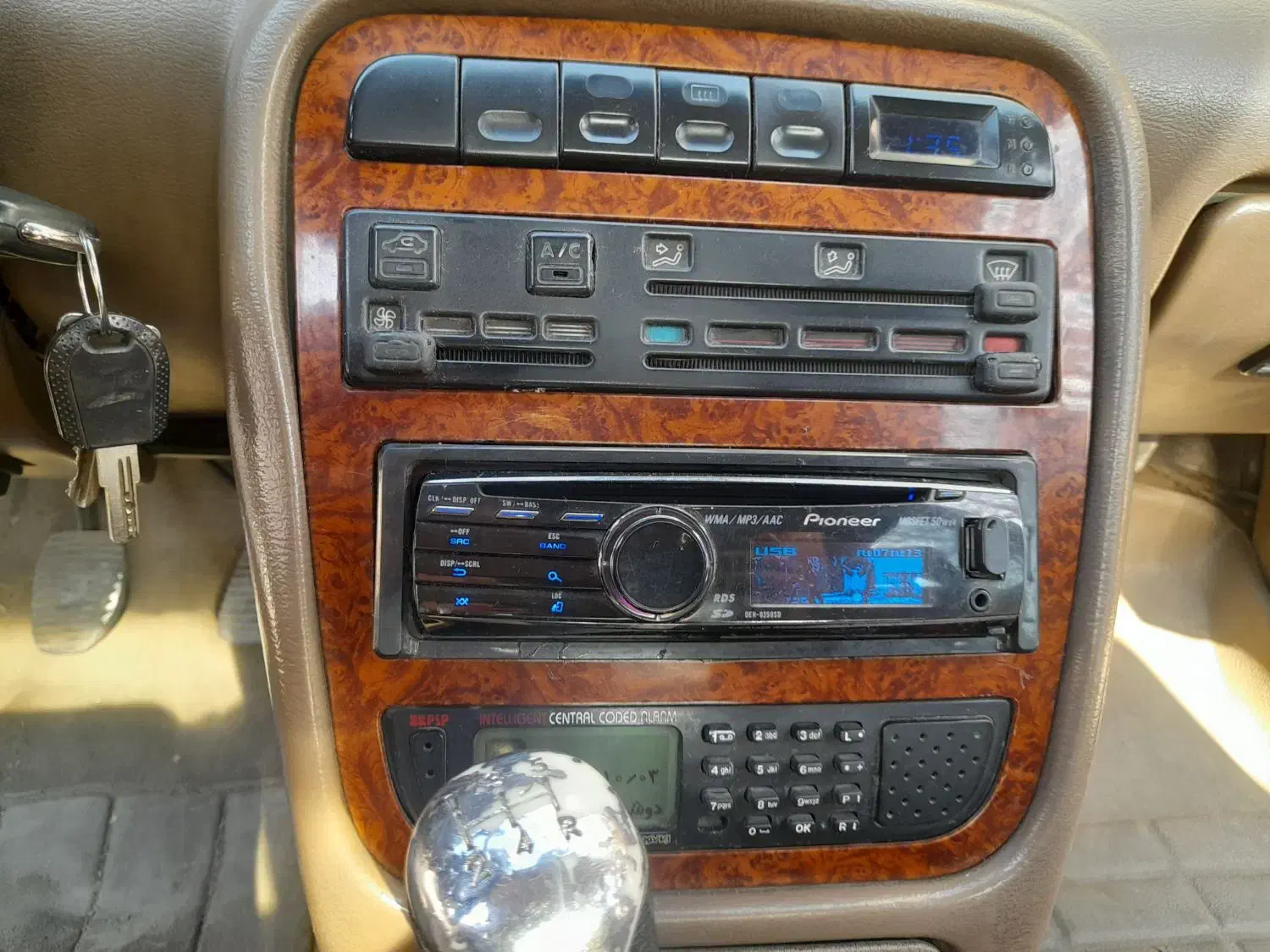 سمند LX XU7 - 1389
