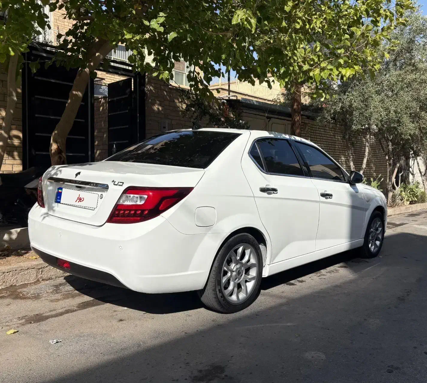 دنا پلاس توربو 6 دنده - 1401