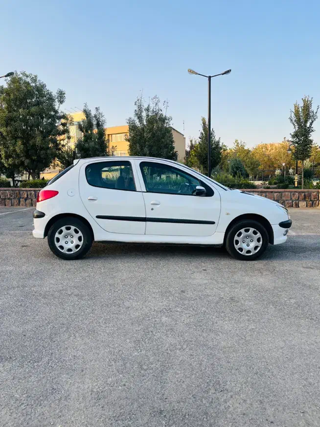 پژو 206 تیپ 5 - 1392