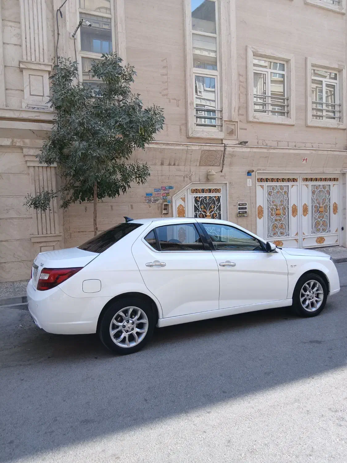 دنا پلاس توربو اتوماتیک - 1403