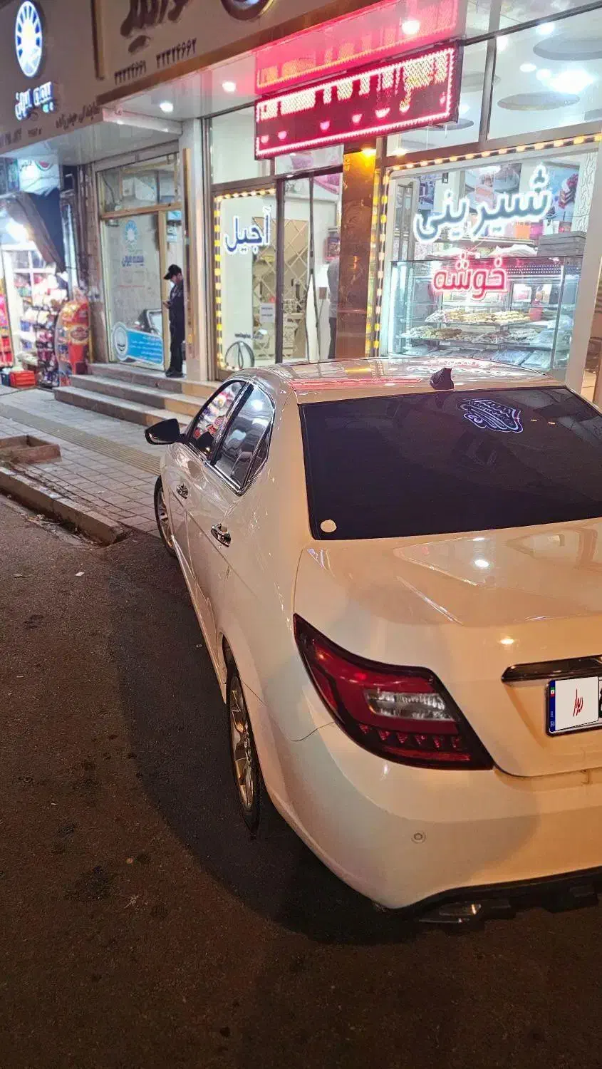 دنا پلاس توربو 6 دنده - 1400