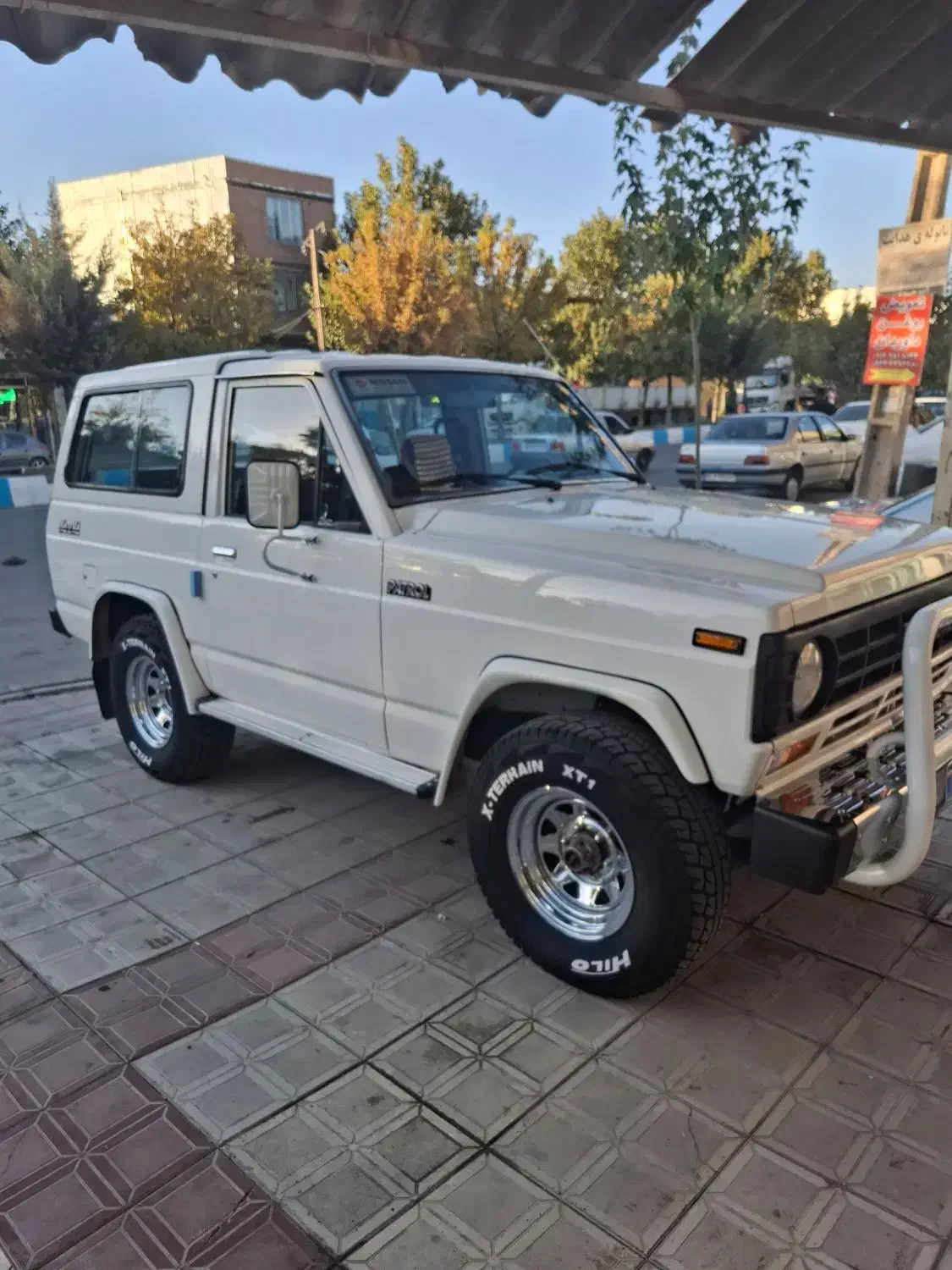 نیسان پاترول دو درب دنده‌ای - 1997