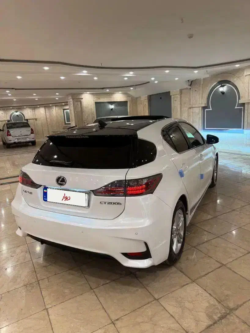 لکسوس CT 200H - 2014