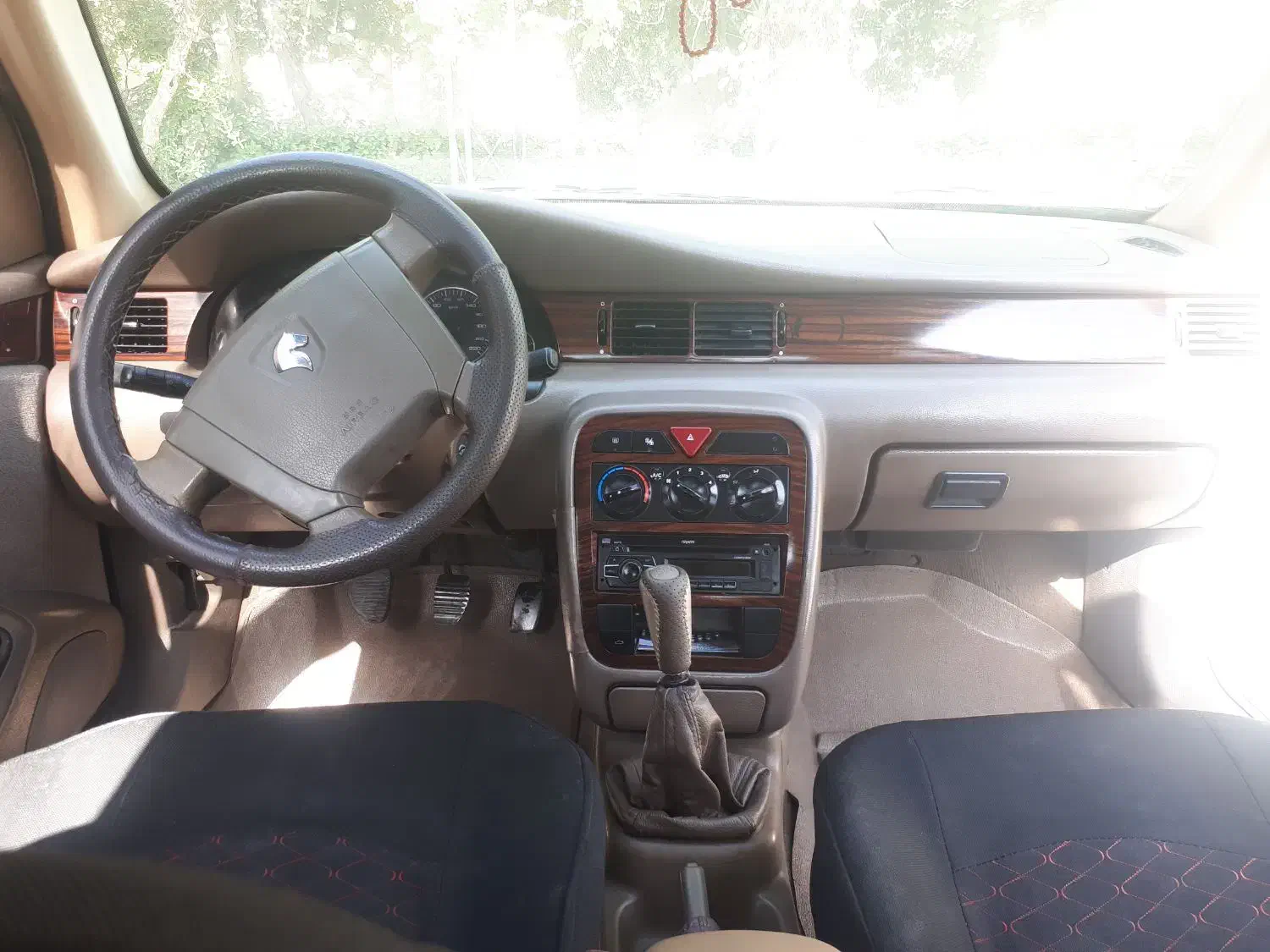 سمند LX XU7 - 1395
