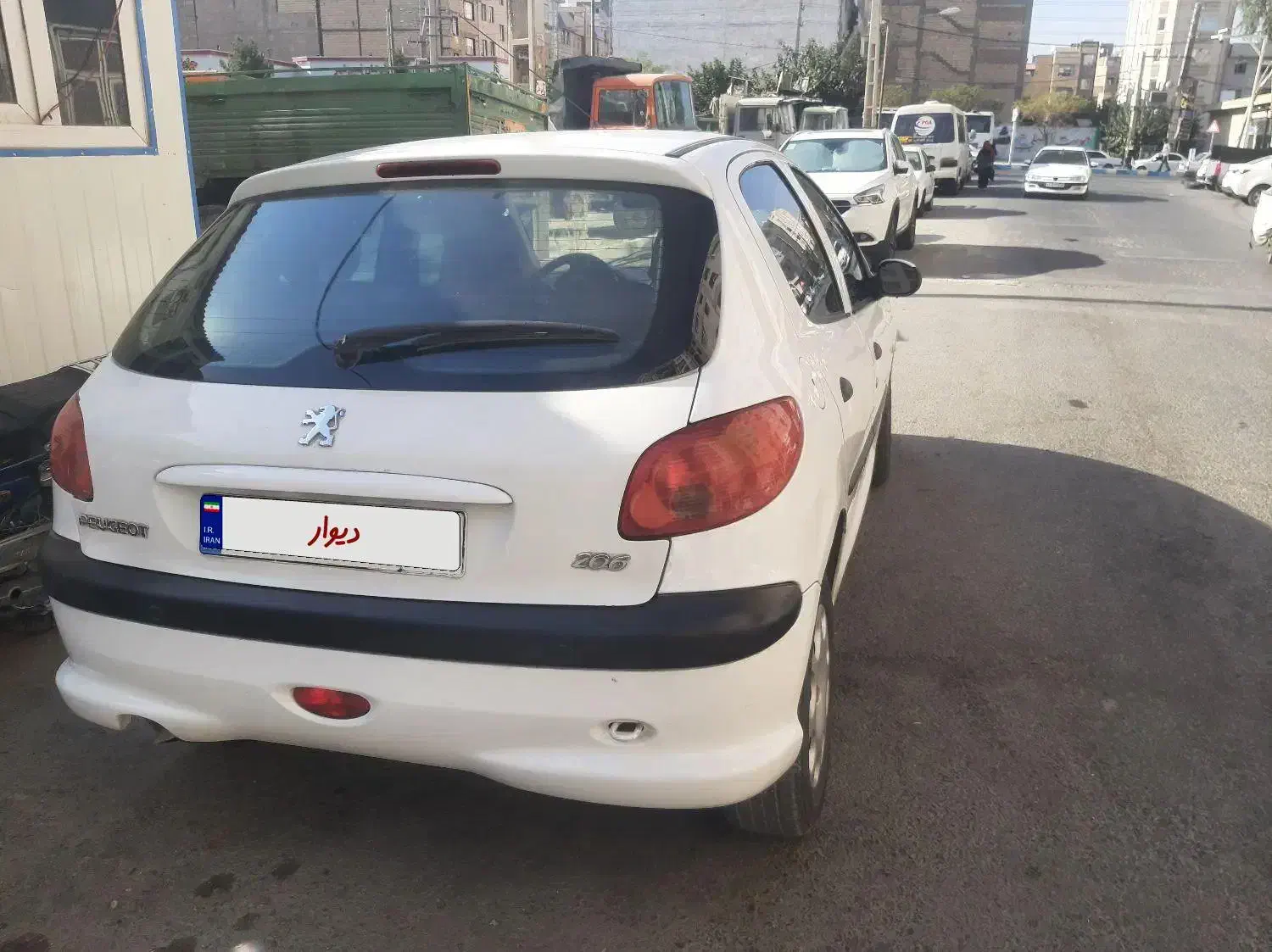 پژو 206 تیپ 5 - 1395