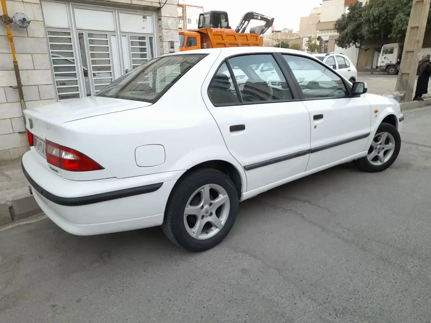 سمند LX XU7 - 1395