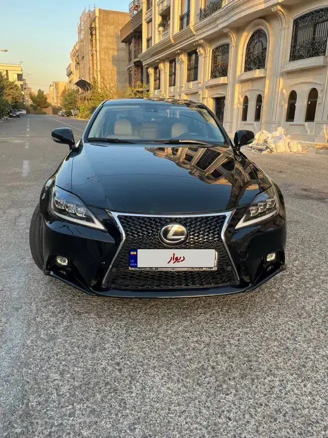 خودرو لکسوس، IS آگهی ann_20690057