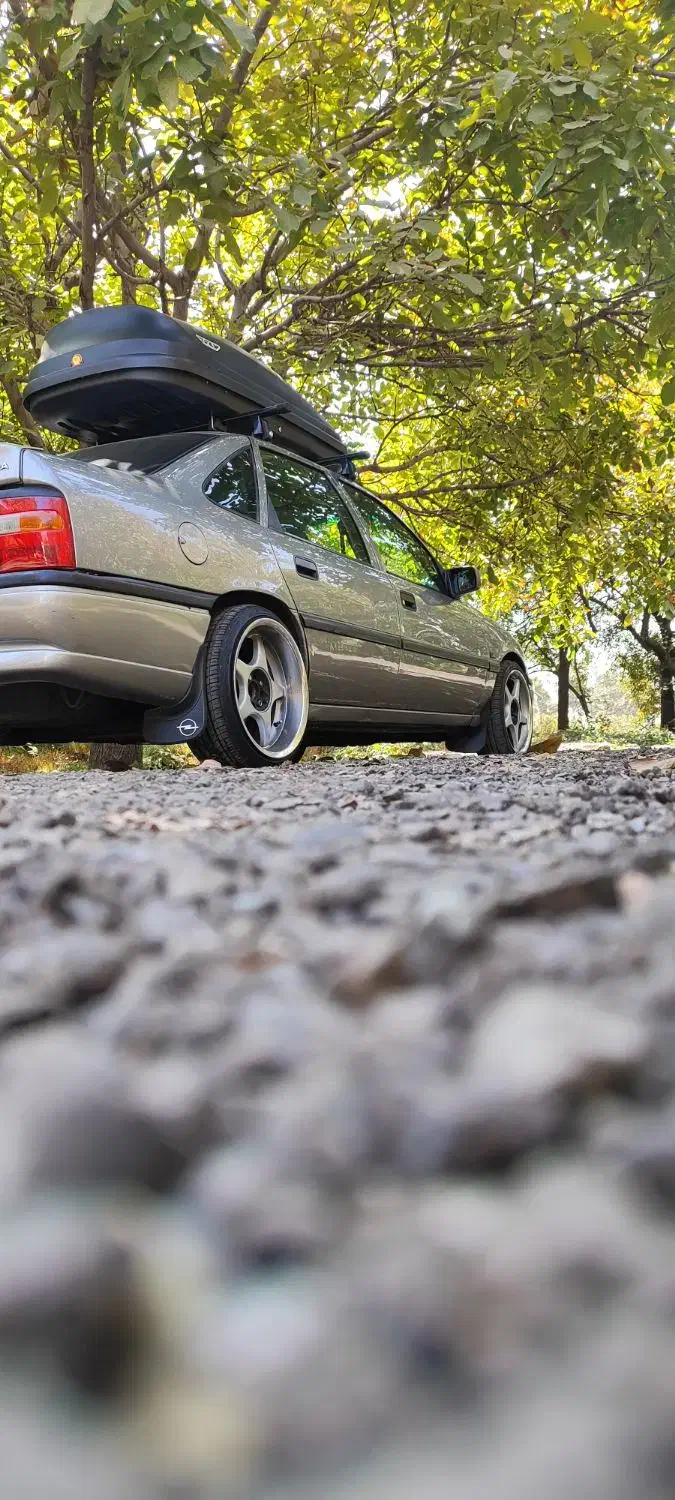 خودرو اپل، وکترا آگهی ann_20690224