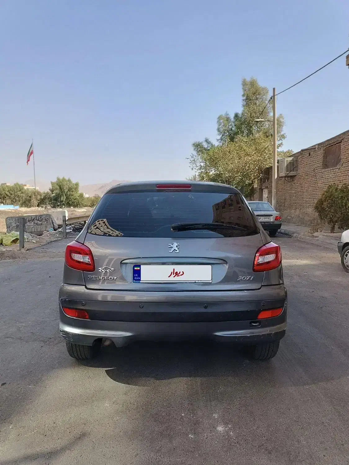 پژو 207 اتوماتیک - 1390