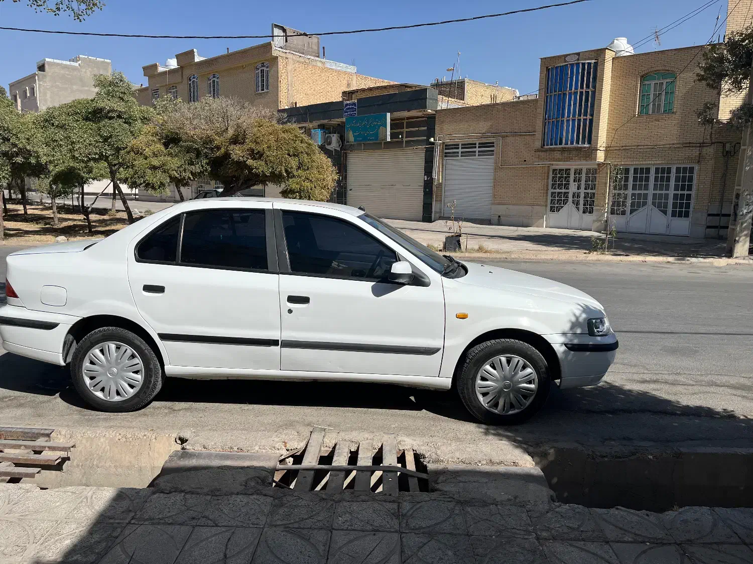 سمند LX XU7 - 1396