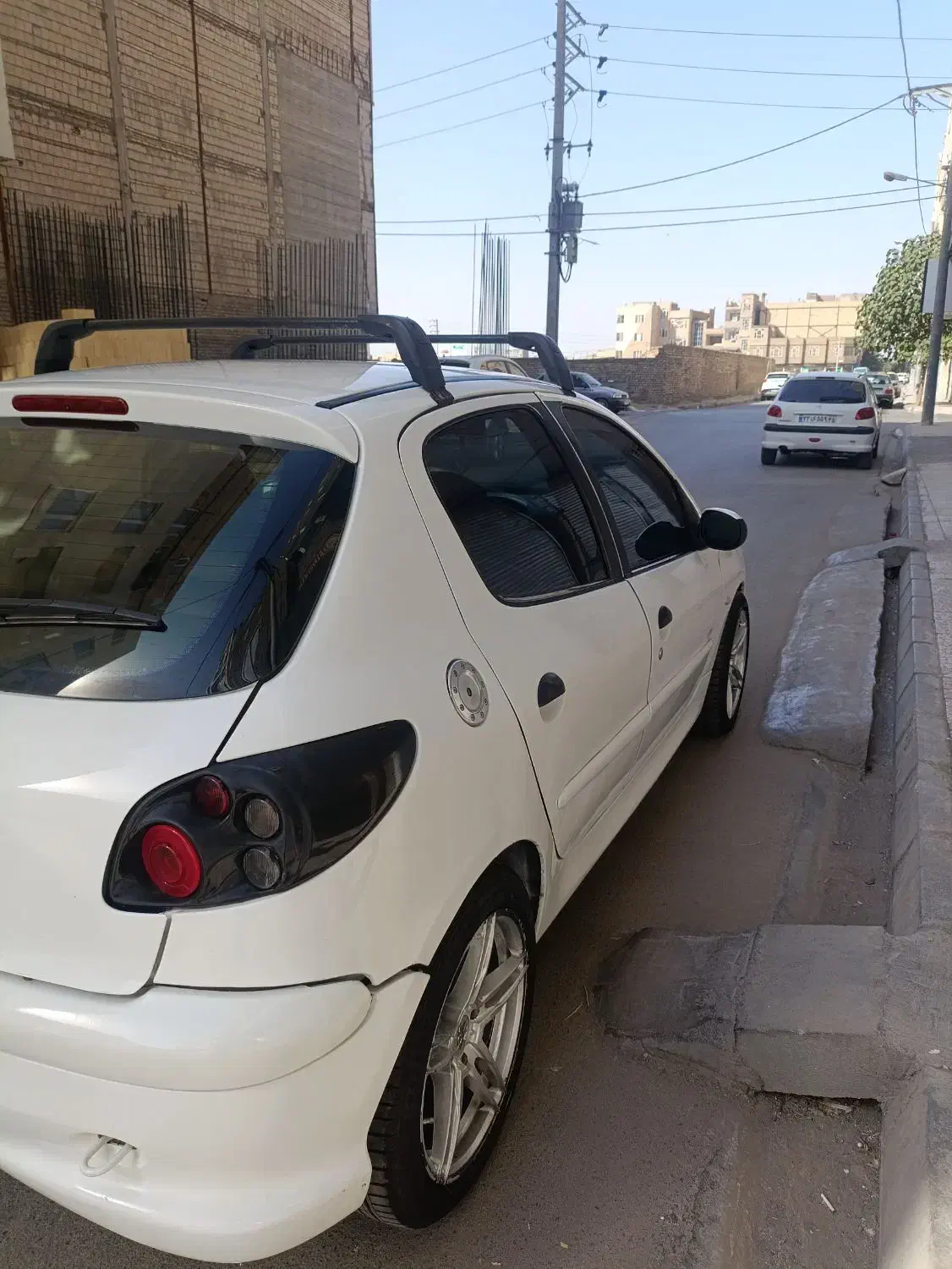 پژو 206 تیپ 2 - 1396