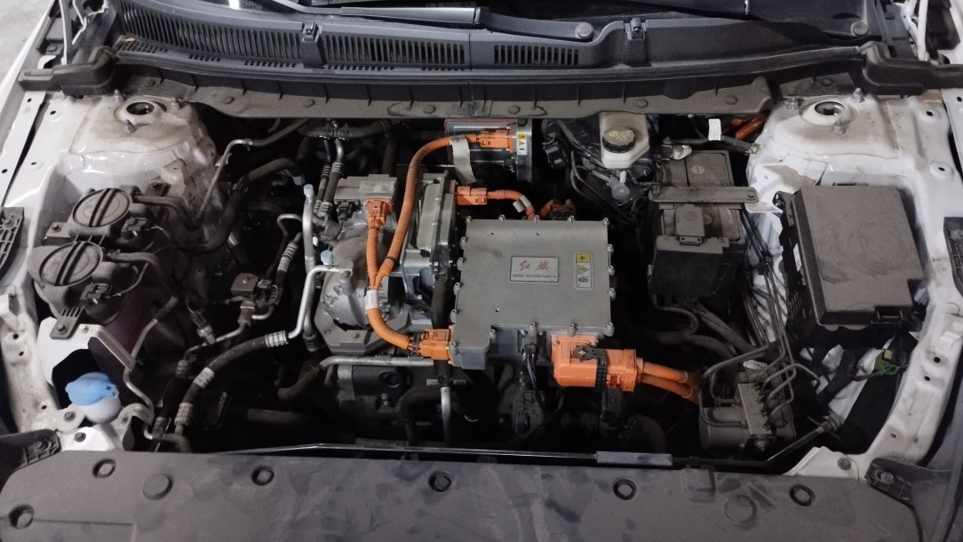 هونگچی E QM5 140 کیلووات - 2024