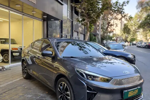 کی ام سی EJ7 پلاس - 2024