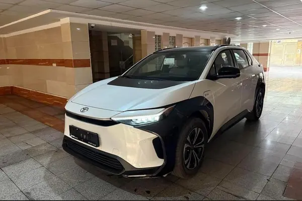 تویوتا bZ4X FWD مکس - 2024