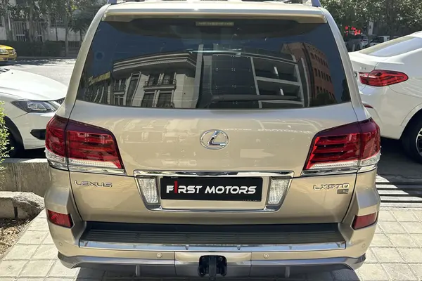 لکسوس LX 570 فول - 2013