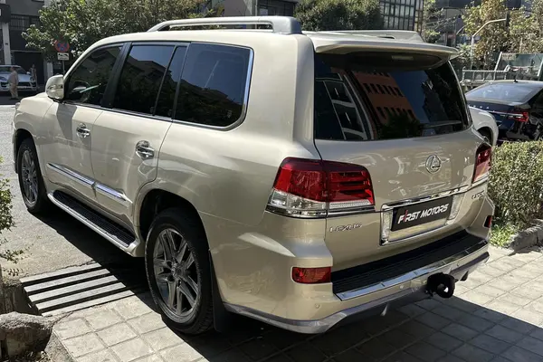 لکسوس LX 570 فول - 2013