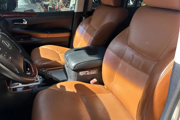 لکسوس LX 570 فول - 2013