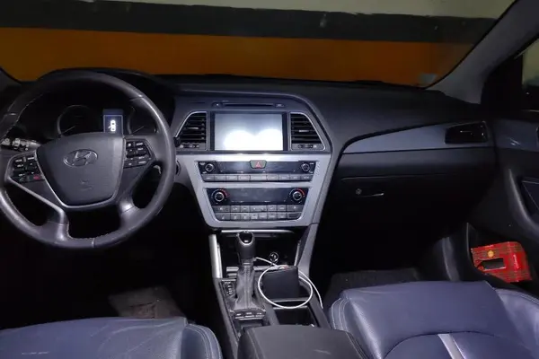 هیوندای سوناتا هیبرید GLS PLUS - 2017