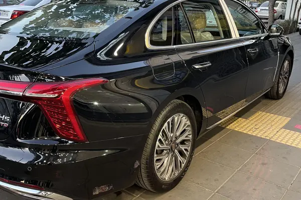 هونگچی H5 2.0 لیتر توربو - 2024