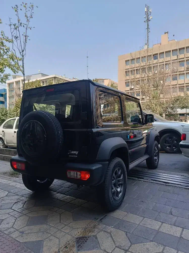 سوزوکی جیمنی 5 در - 2024