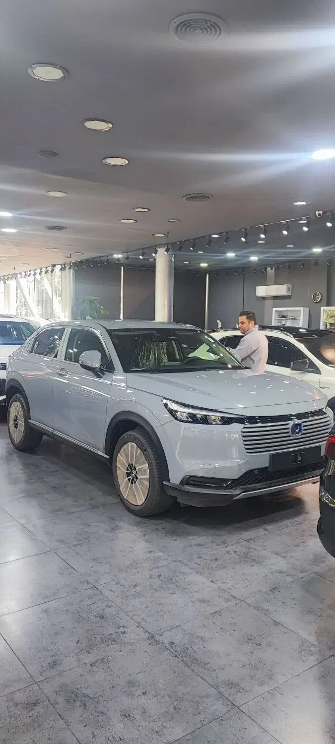 هوندا HR-V هیبرید - 2025